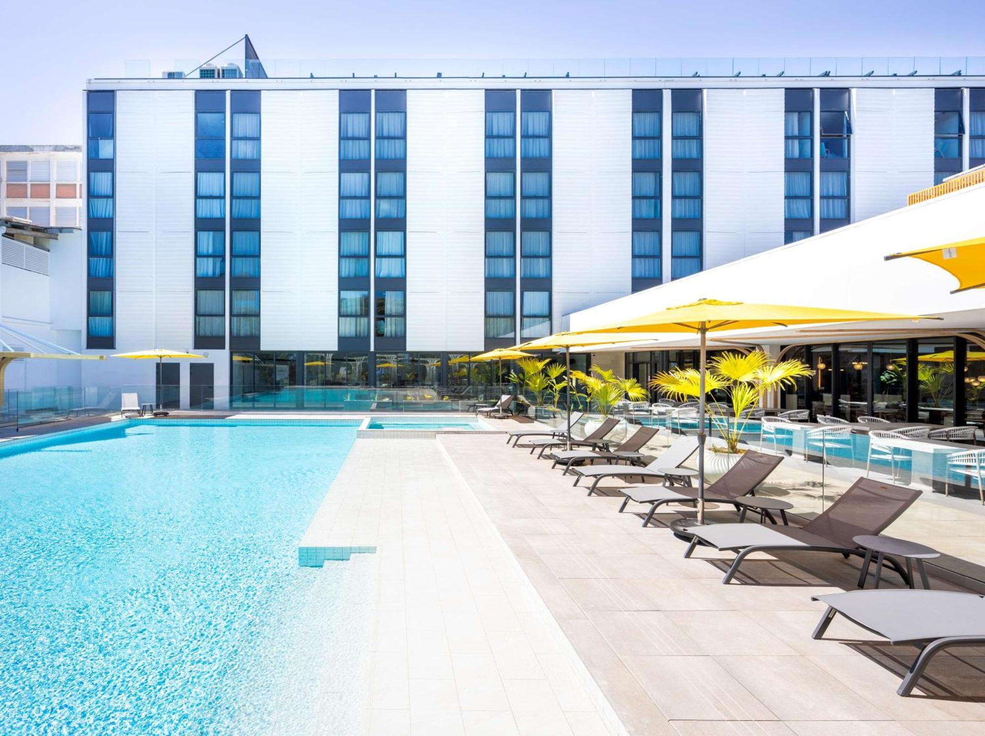 Radisson Hotel Saint Denis, La Reunion Exterior photo